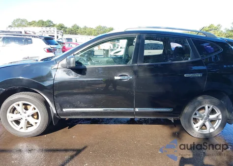 2014 Nissan Rogue Select S из США, поврежденный, VIN JN8AS5MV5EW715852